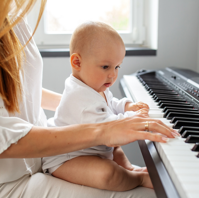 Sensory Activities, For Babies Under 12 Months, Using Household Items