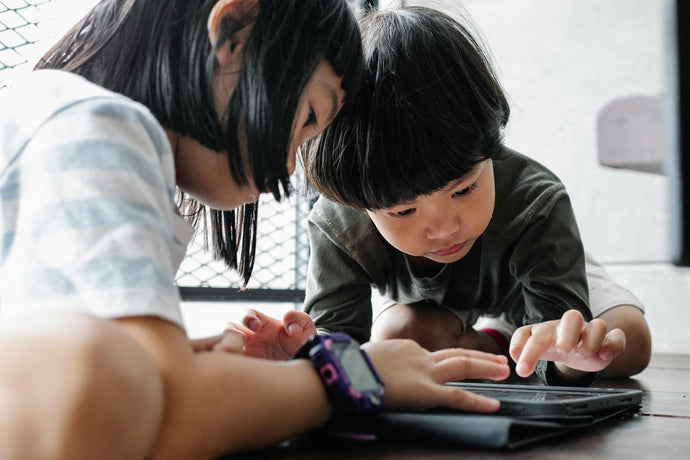Navigating Screen Time: Finding Balance with iPads and Kids